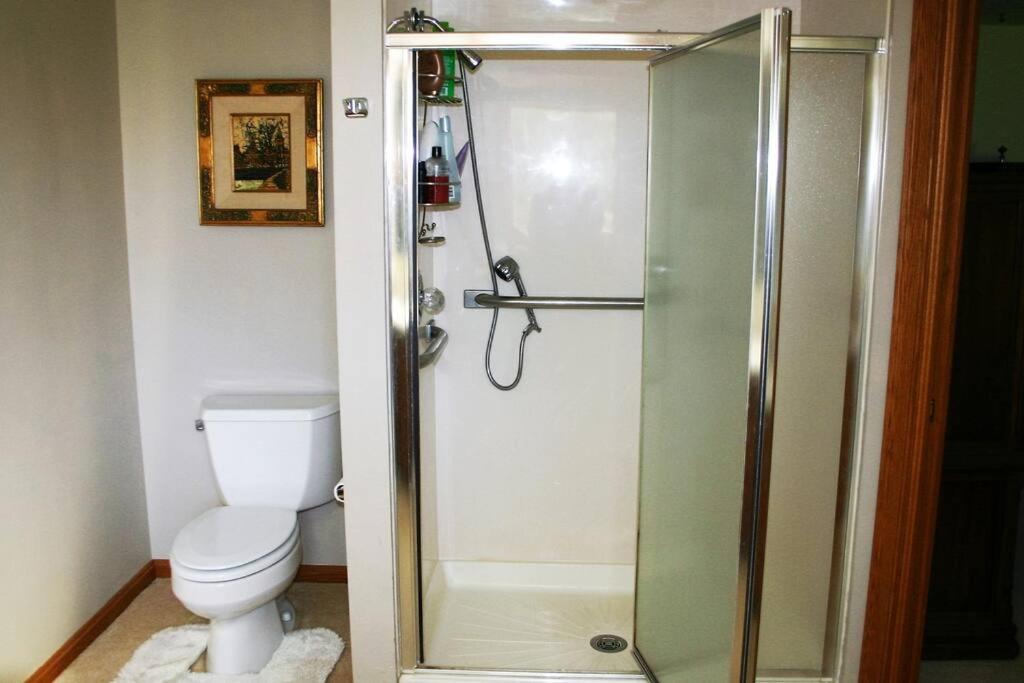 Private Guest Suite On The Portage Lakes Akron Buitenkant foto